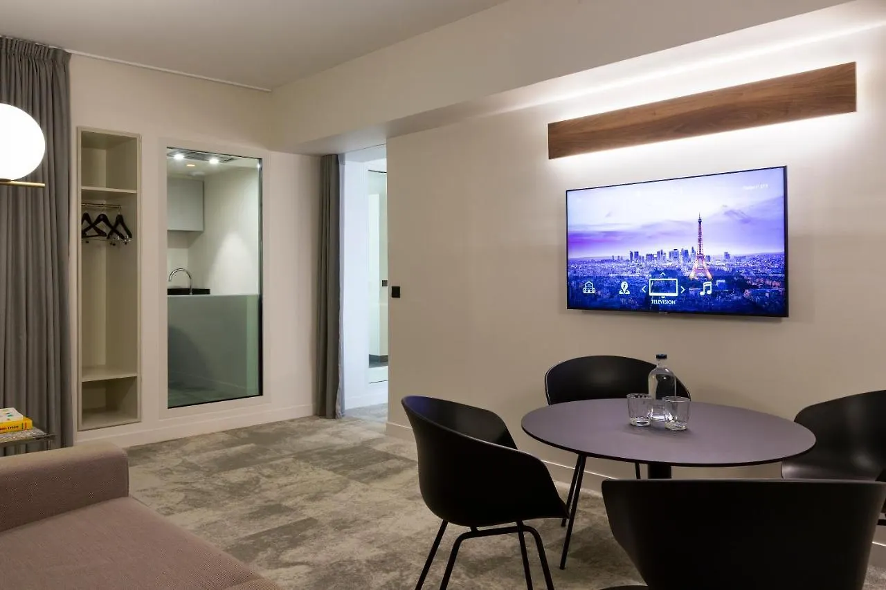 Pullman Montparnasse Hotel 4*