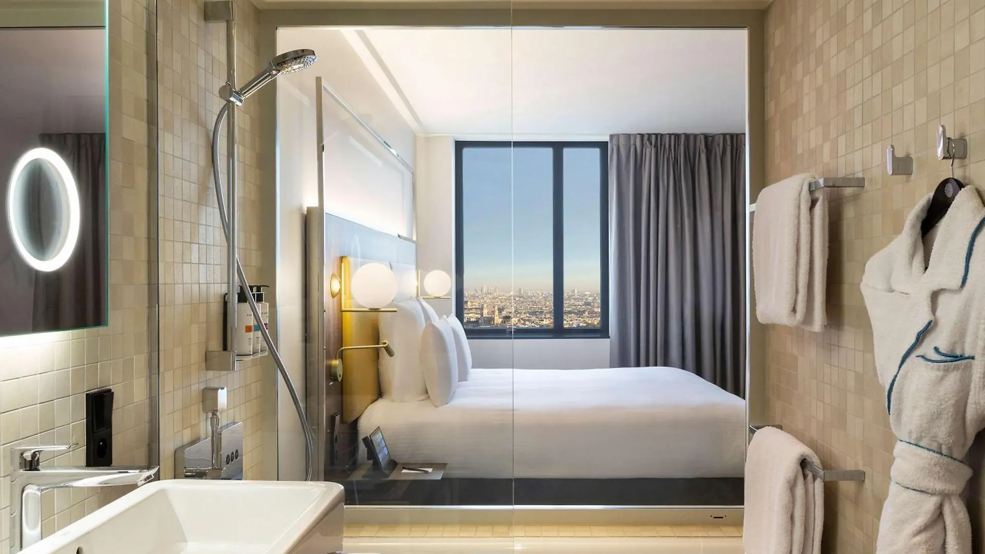 Pullman Montparnasse 4*